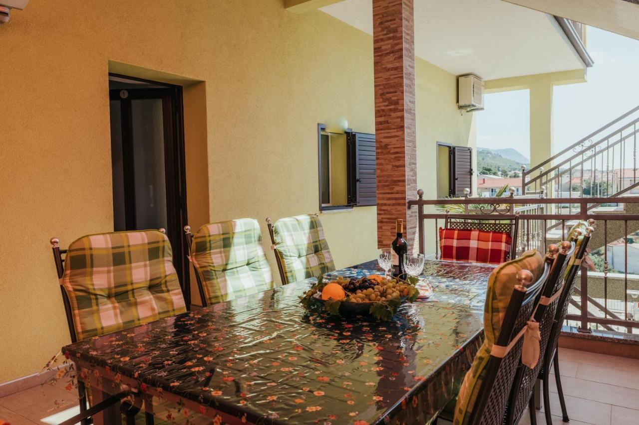 Apartmani Soldan Makarska Extérieur photo